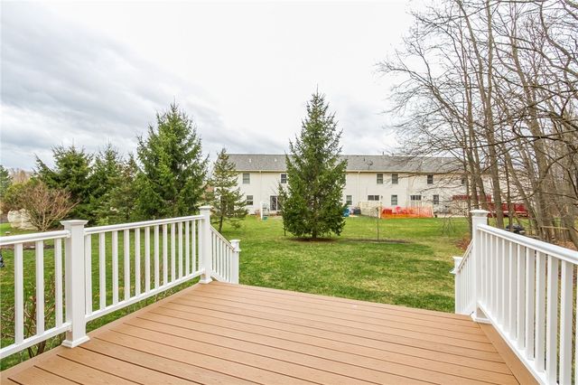 6275 Teasel Street, Farmington, NY 14425