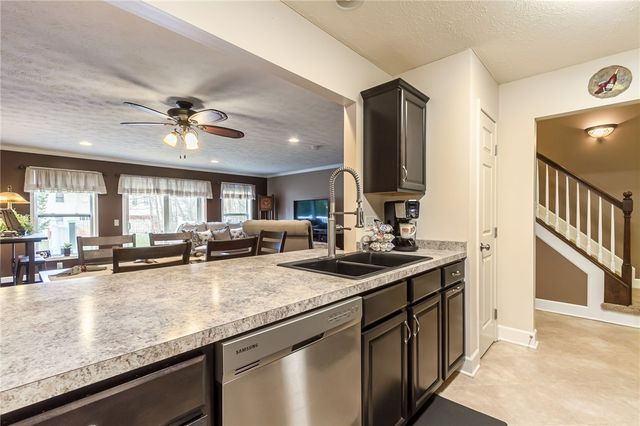 6275 Teasel Street, Farmington, NY 14425