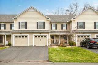 6275 Teasel Street, Farmington, NY 14425