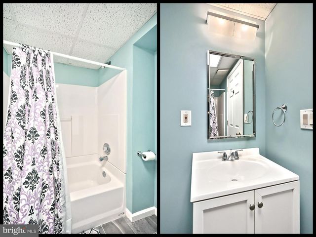 1 HICKORY LN, Littlestown, PA 17340