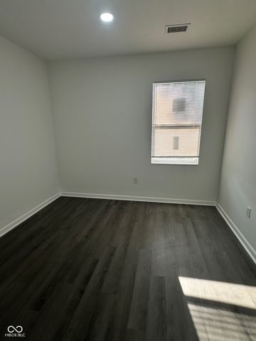 2127 Haines, Indianapolis, IN 46221