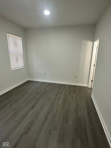 2127 Haines, Indianapolis, IN 46221