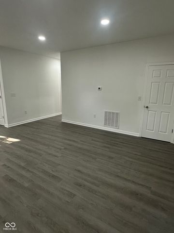 2127 Haines, Indianapolis, IN 46221
