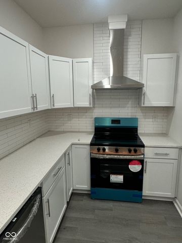 2127 Haines, Indianapolis, IN 46221