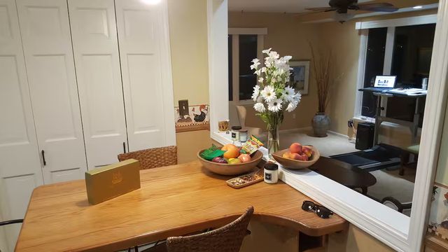 4 Forest Knolls, Decatur, IL 62521