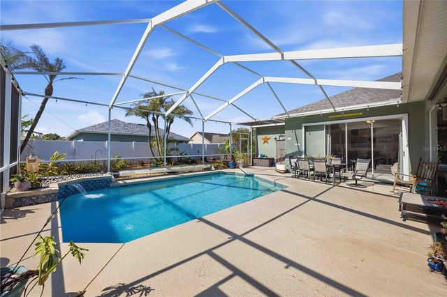 355 RUBY LAKE LOOP, Winter Haven, FL 33884
