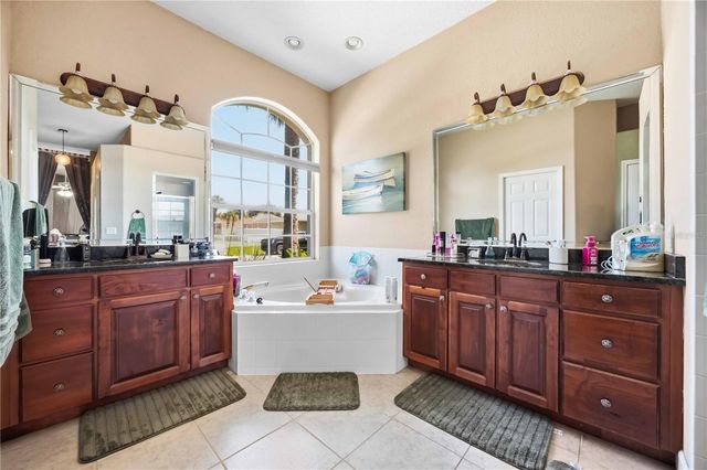 355 RUBY LAKE LOOP, Winter Haven, FL 33884