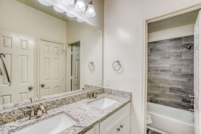 9222 Chia Valley Court, Houston, TX 77089