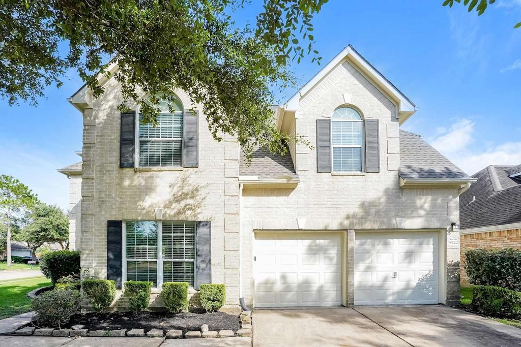 9222 Chia Valley Court, Houston, TX 77089