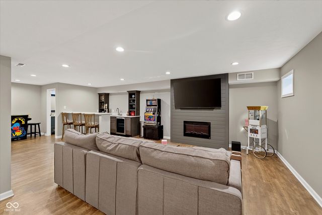 2585 Knockawuddy Drive, Brownsburg, IN 46112