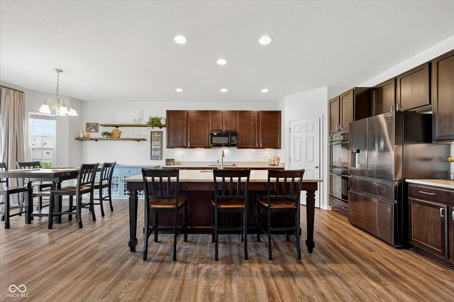 2585 Knockawuddy Drive, Brownsburg, IN 46112