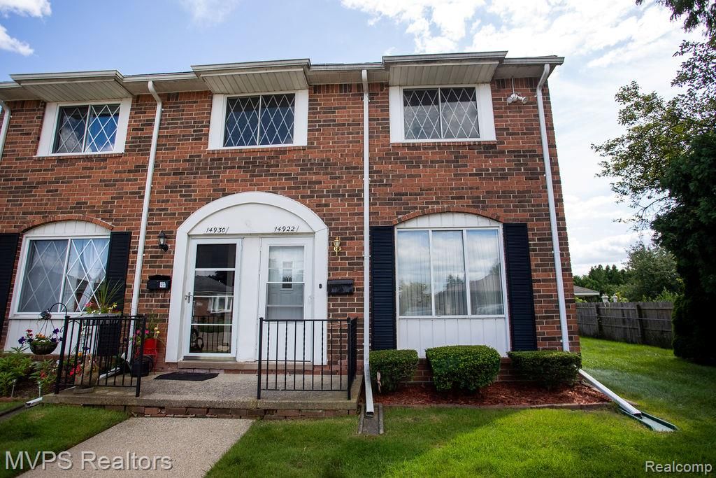 14922 Granada Plaza, Warren, MI 48088