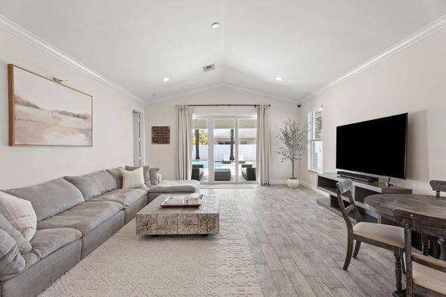 17726 Carver Avenue, Jupiter, FL 33458