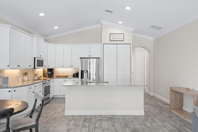 17726 Carver Avenue, Jupiter, FL 33458