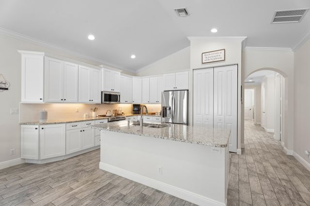 17726 Carver Avenue, Jupiter, FL 33458