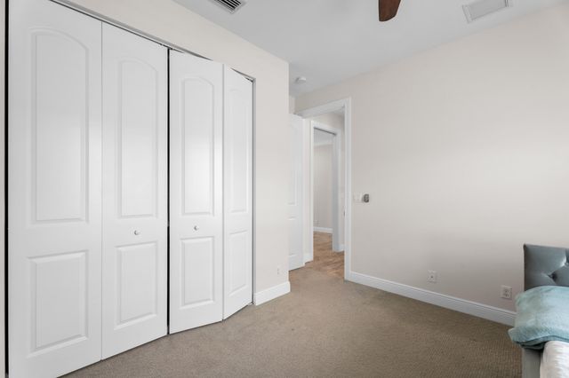 17726 Carver Avenue, Jupiter, FL 33458