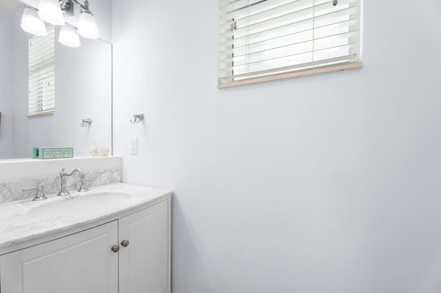 17726 Carver Avenue, Jupiter, FL 33458