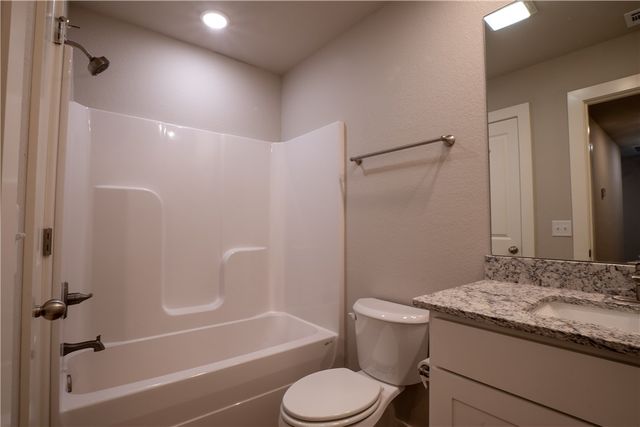 1243 Pink Terrace 1, Fayetteville, AR 72704