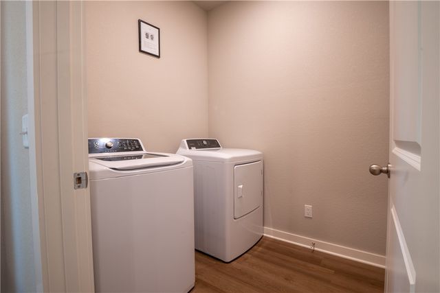 1243 Pink Terrace 1, Fayetteville, AR 72704