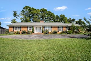411 Apollo Dr, Murfreesboro, TN 37130