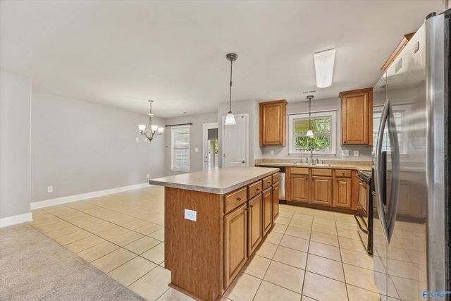 2642 Ashtynn Place SW, Huntsville, AL 35803