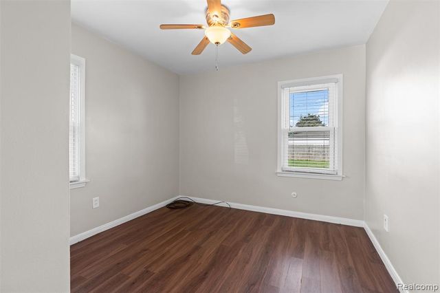 24696 Wilmot Avenue, Eastpointe, MI 48021