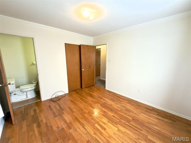 5 Milky Way Drive, St Charles, MO 63304