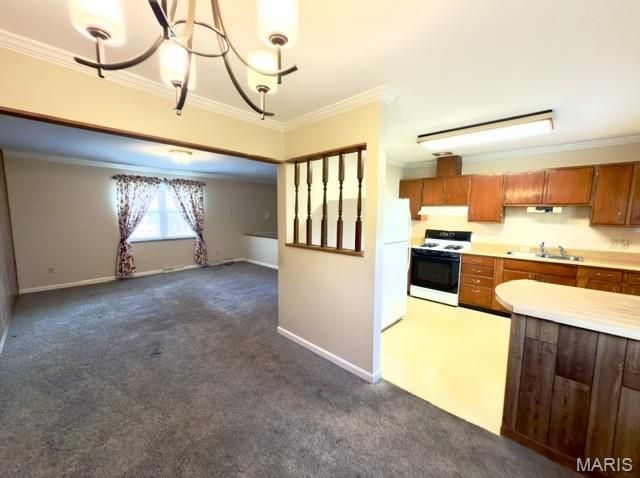 5 Milky Way Drive, St Charles, MO 63304