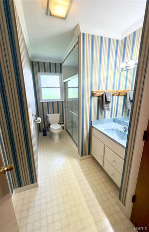 5 Milky Way Drive, St Charles, MO 63304