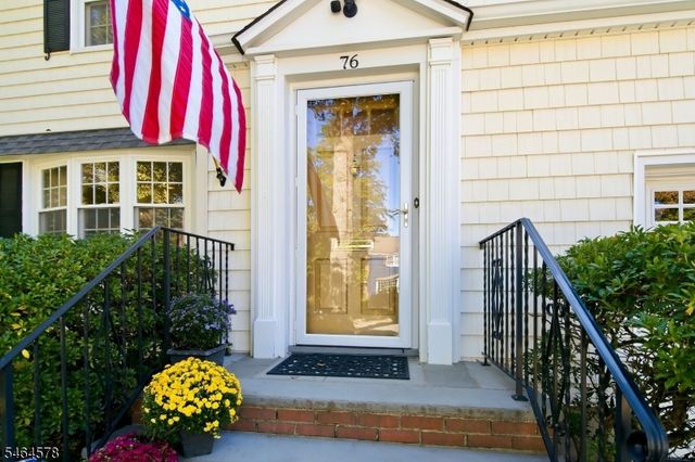 76 Inwood Ave, Montclair Twp., NJ 07043