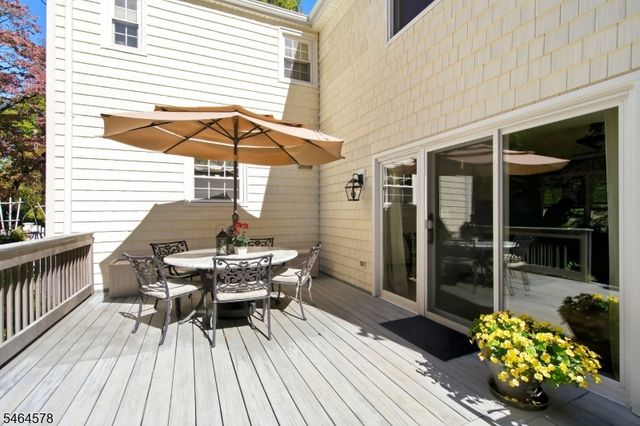 76 Inwood Ave, Montclair Twp., NJ 07043