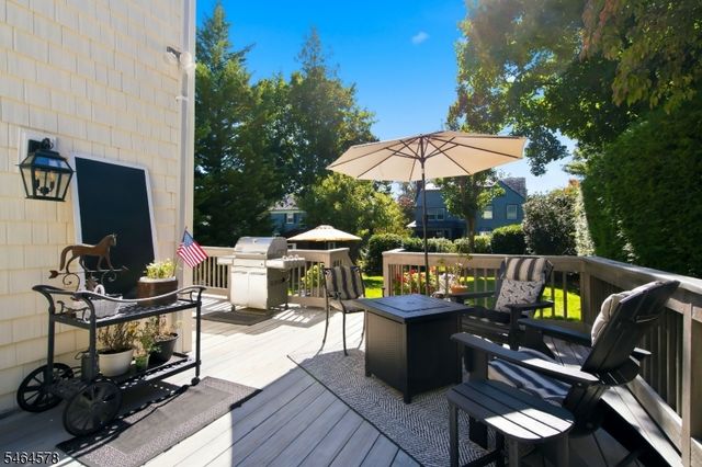 76 Inwood Ave, Montclair Twp., NJ 07043