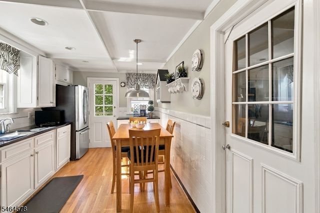 76 Inwood Ave, Montclair Twp., NJ 07043