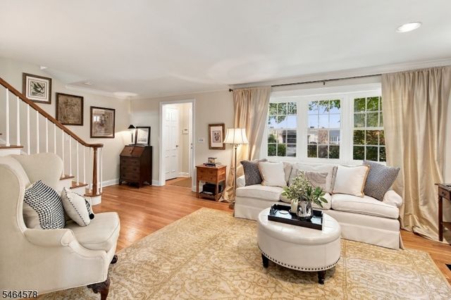 76 Inwood Ave, Montclair Twp., NJ 07043