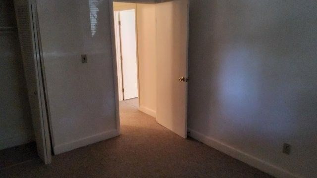 9 Longwood Dr 4, Andover, MA 01810