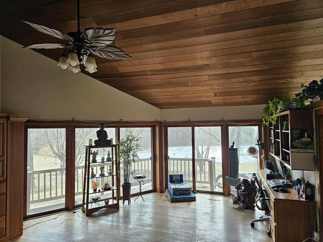 9893 BLUFF DRIVE, Pittsville, WI 54466