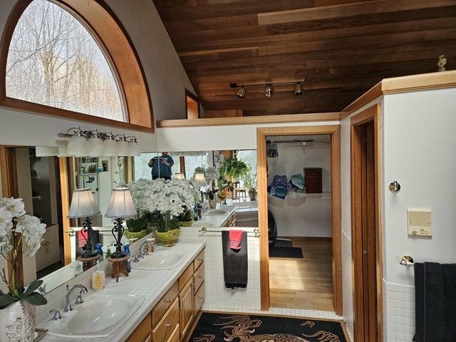 9893 BLUFF DRIVE, Pittsville, WI 54466