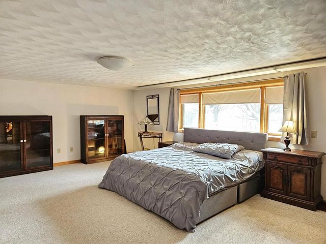 9893 BLUFF DRIVE, Pittsville, WI 54466