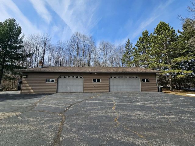 9893 BLUFF DRIVE, Pittsville, WI 54466
