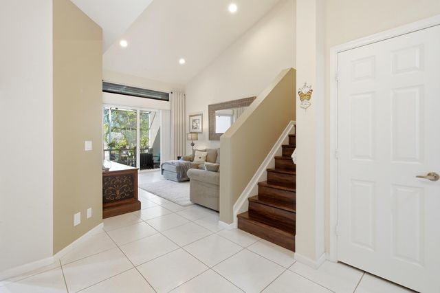 5616 NW 127th Terrace, Coral Springs, FL 33076