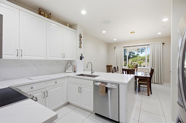 5616 NW 127th Terrace, Coral Springs, FL 33076
