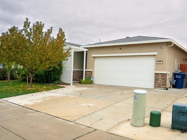 140 Sable Street, Merced, CA 95341