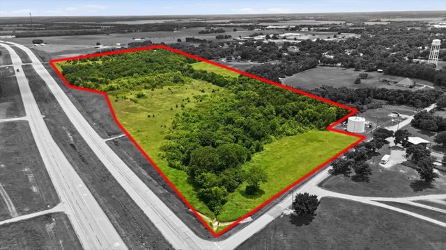 16930 E Us-82, Honey Grove, TX 75446