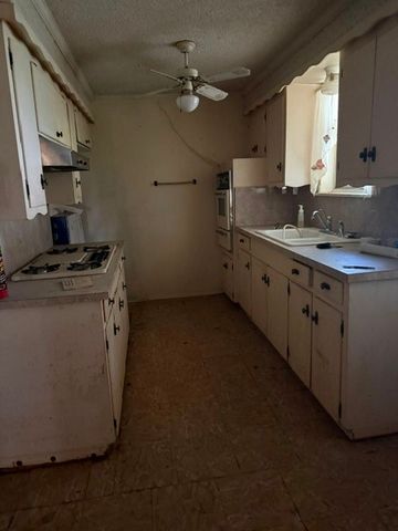 1305 W Bruton Road, Mesquite, TX 75149