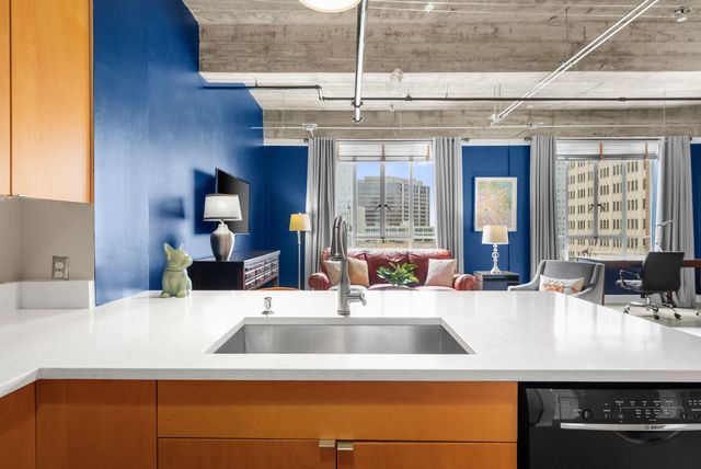 710 Colorado ST 6E, Austin, TX 78701