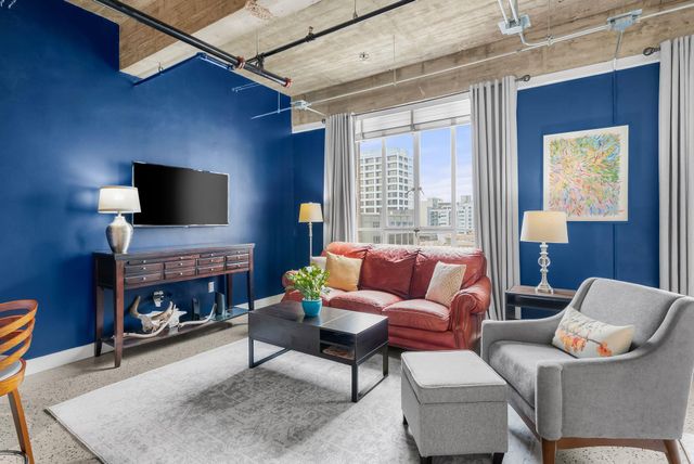 710 Colorado ST 6E, Austin, TX 78701