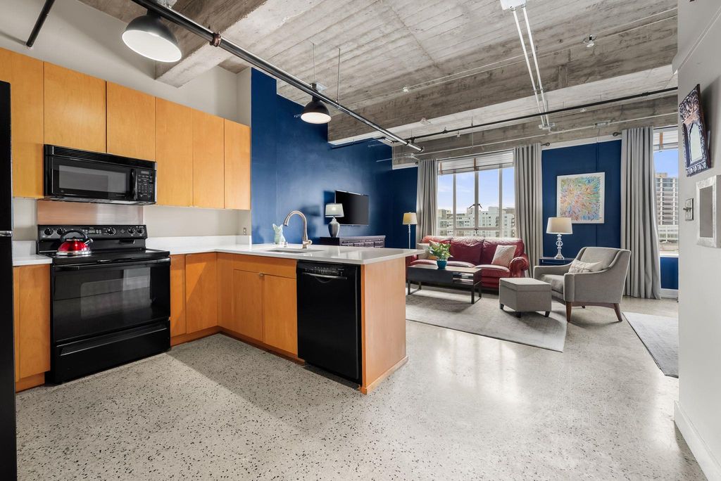 710 Colorado ST 6E, Austin, TX 78701