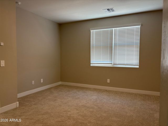 15775 W HONEYSUCKLE Drive W, Surprise, AZ 85387