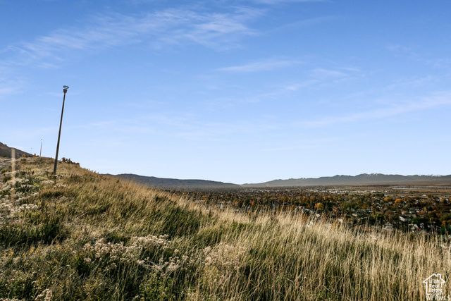 N ROLLING HILLS DR, Centerville, UT 84014