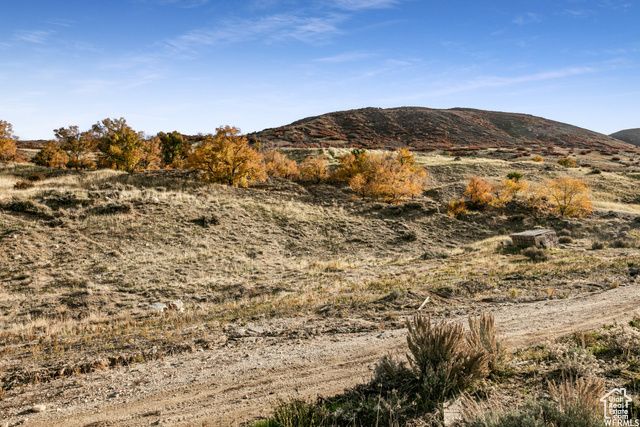 N ROLLING HILLS DR, Centerville, UT 84014